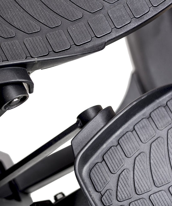 Step Series Club Line Independent Stepper with 10.1" Tactile Key Console - 4